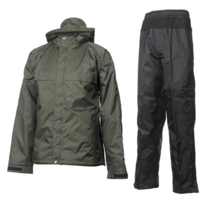 Aretti Rainsett in a bag