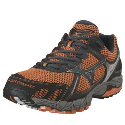 Mizuno Wave Ascend 6
